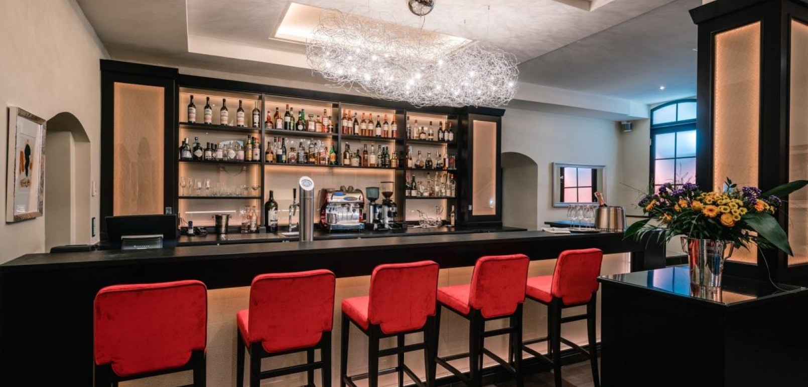 Bar Schwarzer Hahn 2019